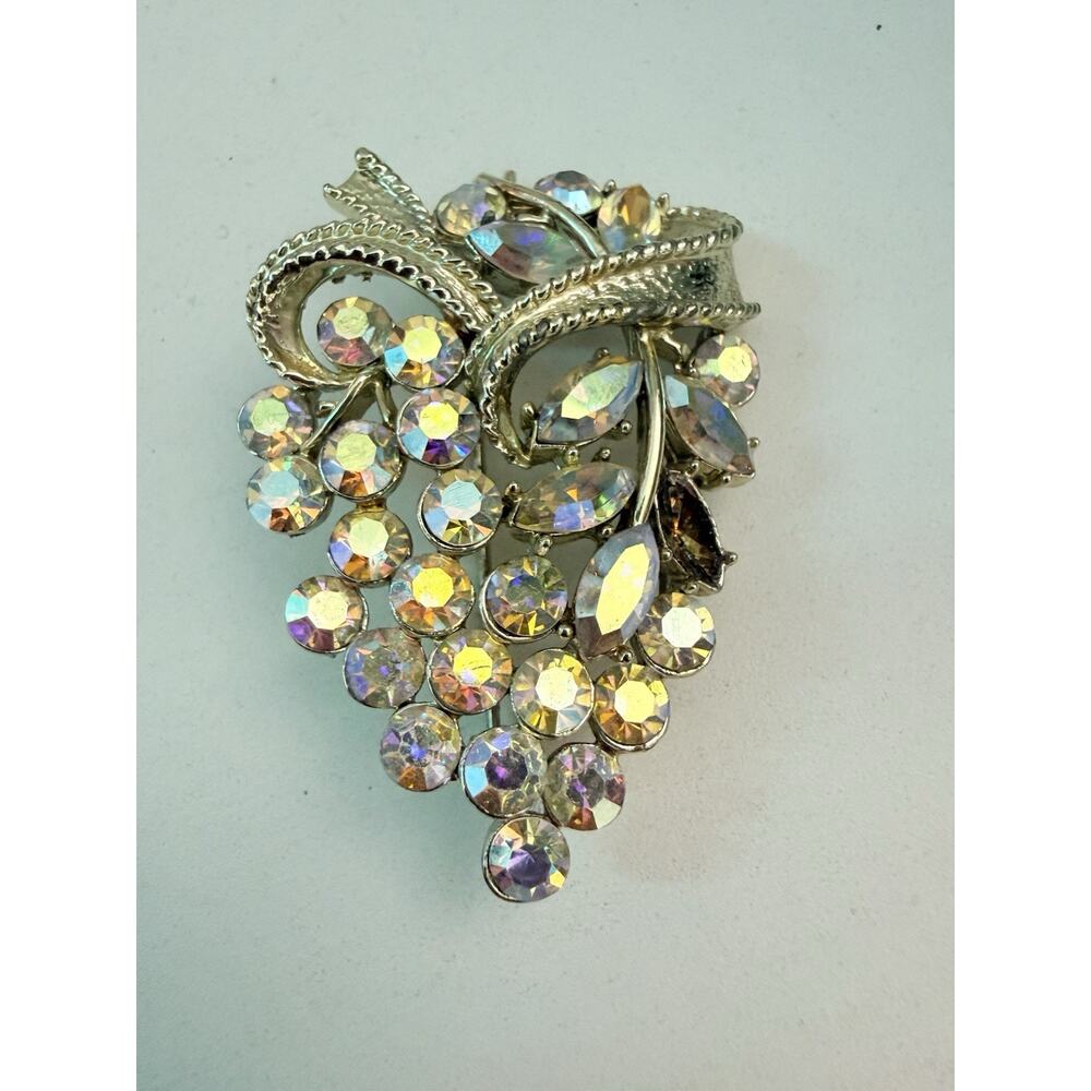 Vintage Aurora Borealis Rhinestone Grapes Brooch Gold Tone Large 2.5